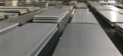Hva dekker ASTM B409 for UNS N08810 plate?